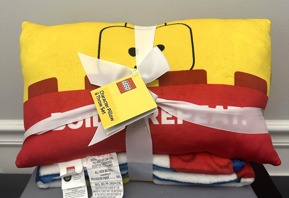 LEGO Character Pillow & Throw Blanket Set 40x50 Kids Lego Bricks Multicolor New